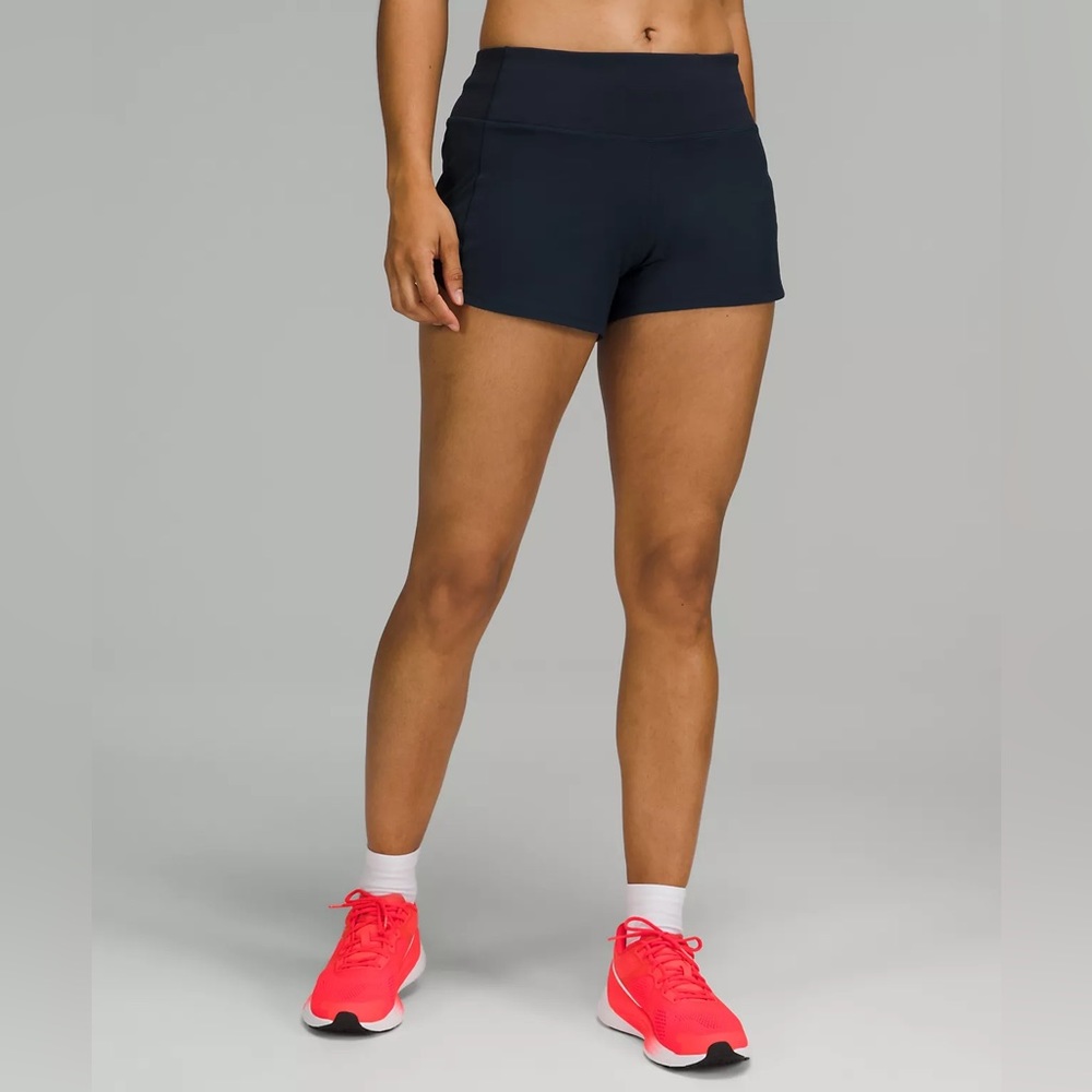 Lululemon Navy Speed Up Mid-Rise Lined Short 4" Size 14